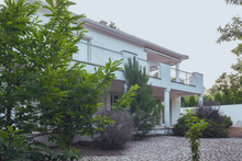 Load image into Gallery viewer, Casa Limao holiday rental villa

