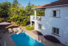 Load image into Gallery viewer, Casa Limao holiday rental villa
